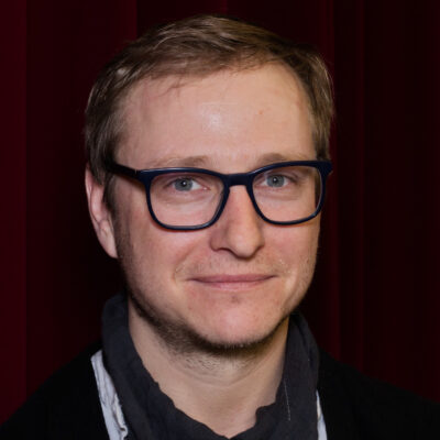 Portraitfoto von Robert Schwepkes